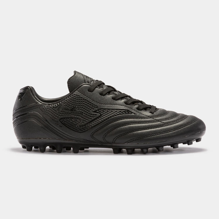Aguila Joma soccer cleat