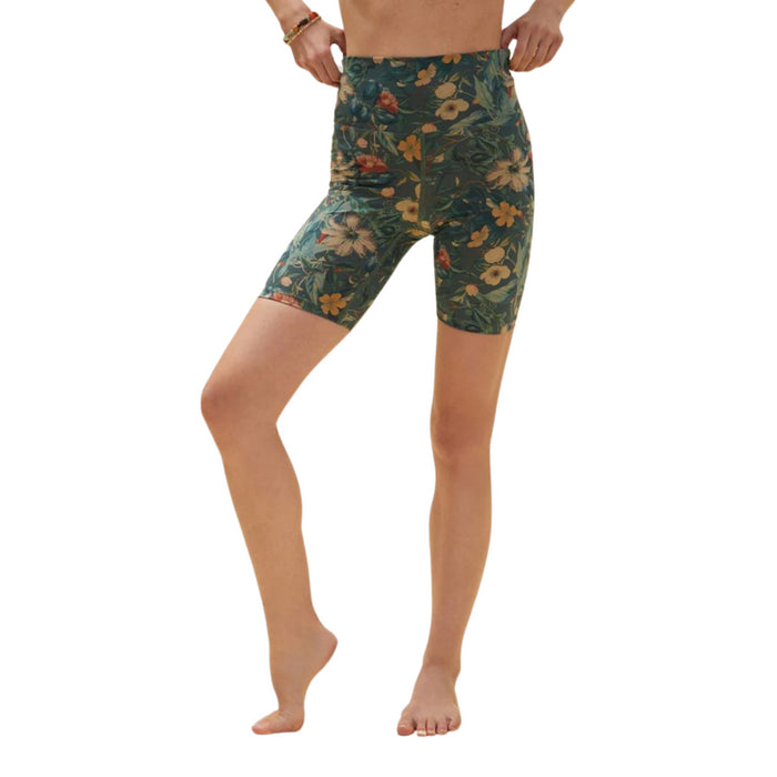 High-waisted BFF shorts in Boreal Pink