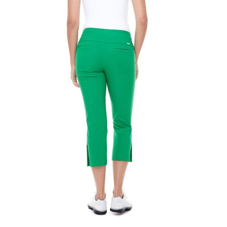 Capri Bouton