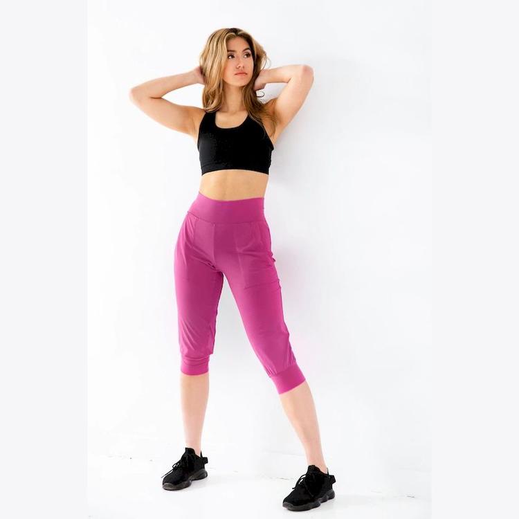 The Upfield - Organic sports cropped trousers