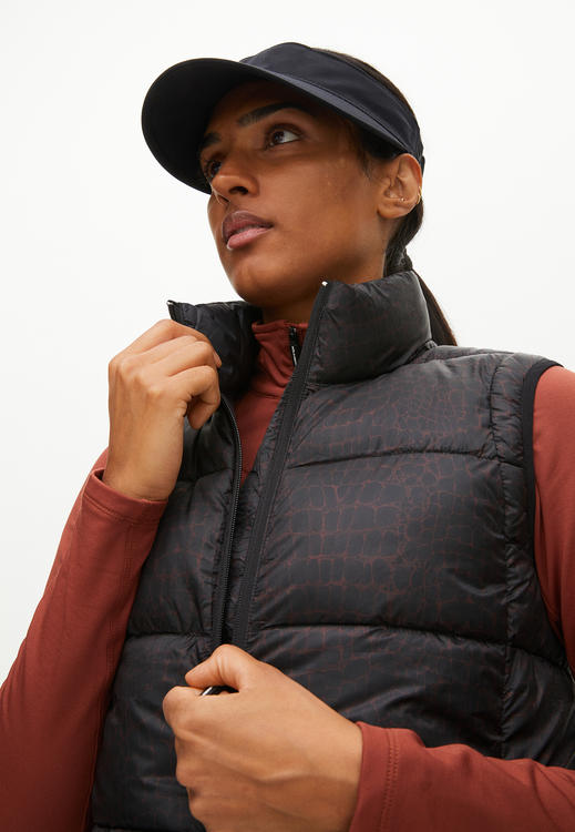 Avery sleeveless jacket