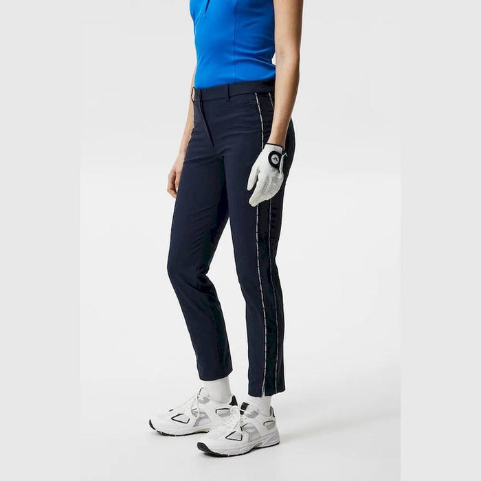 Doris J. Lindeberg Pants