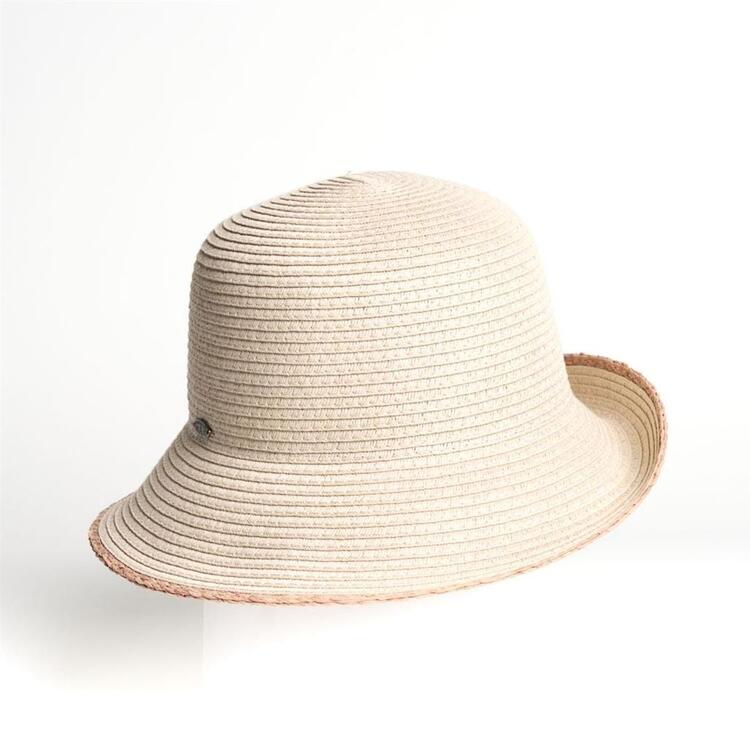 Chapeau Cloche Cleo Canadian Hat