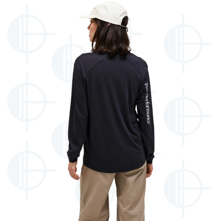 Trail Wool Blend W Peak Performance Sweater