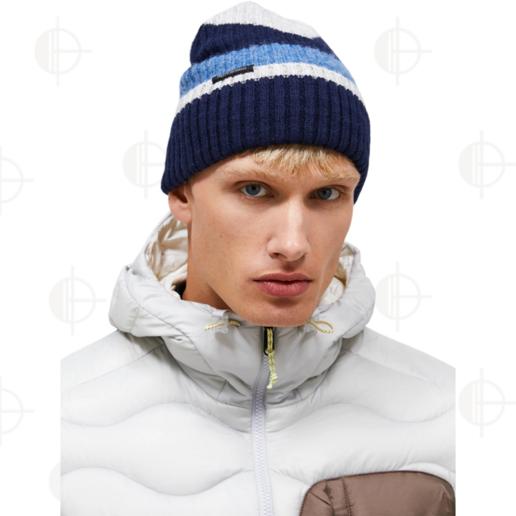 Tuque Traverse Peak Performance