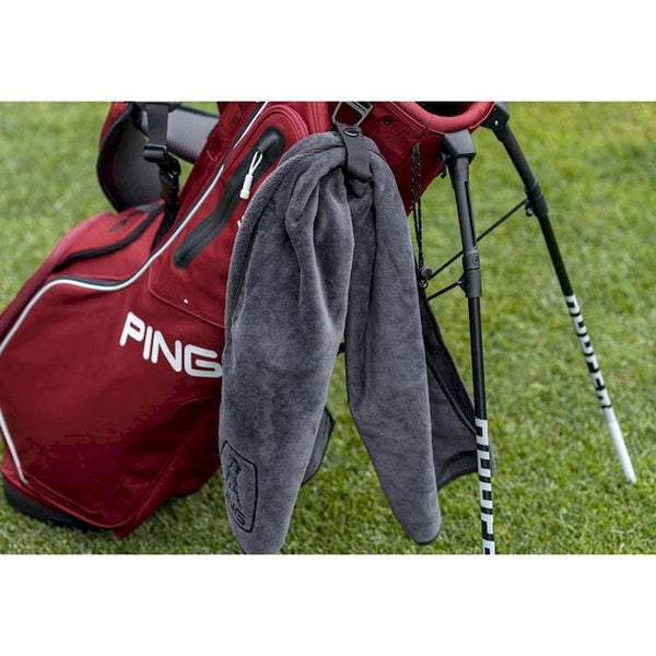 Ping knotted napkin